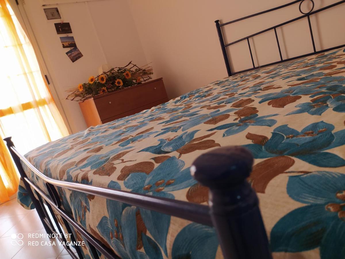 Casa Fronte Mare Torre Sant'Andrea Apartment ซานต์อันเดรอา ภายนอก รูปภาพ