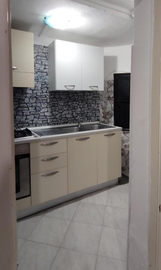 Casa Fronte Mare Torre Sant'Andrea Apartment ซานต์อันเดรอา ภายนอก รูปภาพ