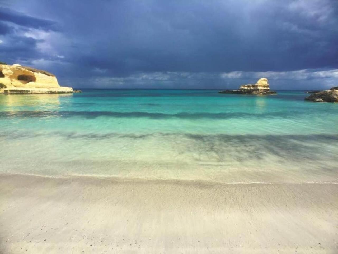 Casa Fronte Mare Torre Sant'Andrea Apartment ซานต์อันเดรอา ภายนอก รูปภาพ