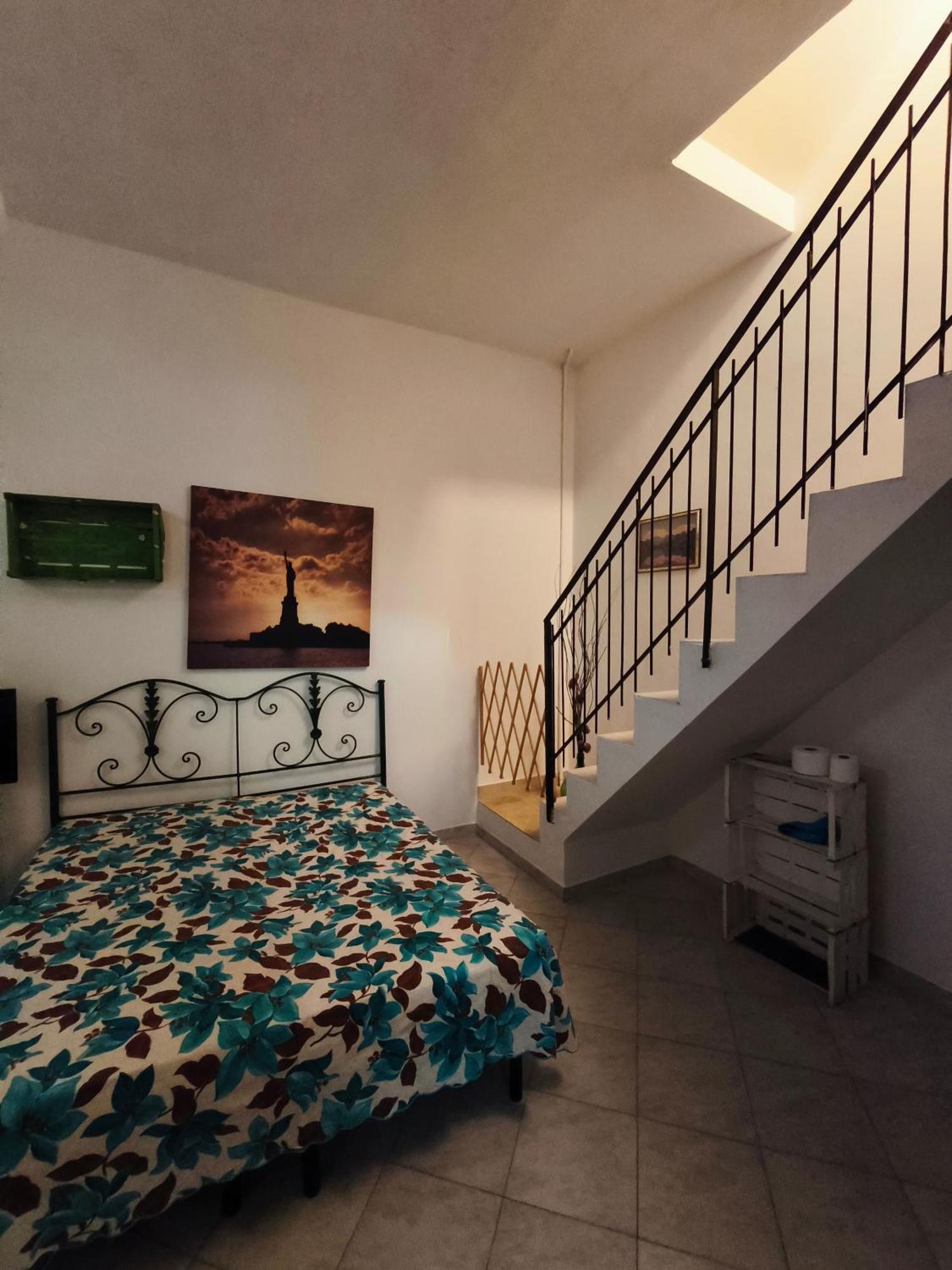 Casa Fronte Mare Torre Sant'Andrea Apartment ซานต์อันเดรอา ภายนอก รูปภาพ